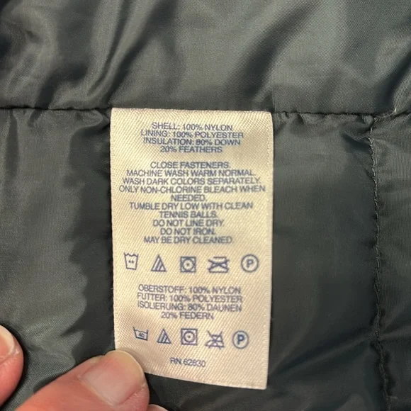 Lands’ End Women’s Down Vest in Hunter Green, size M (10-12) - Picture 7 of 7